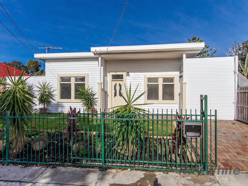 61 Conrad Street, St Albans VIC 3021