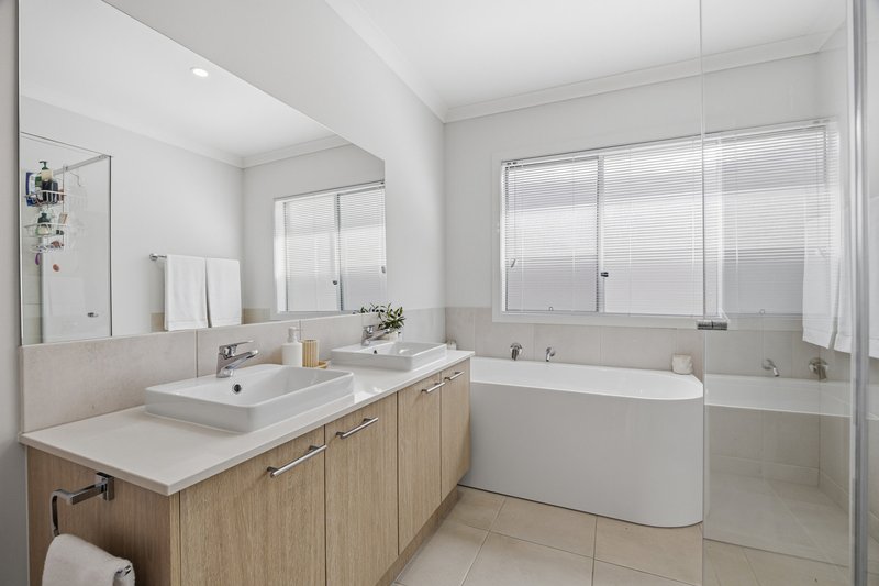 Photo - 61 Coppice Crescent, Banya QLD 4551 - Image 14