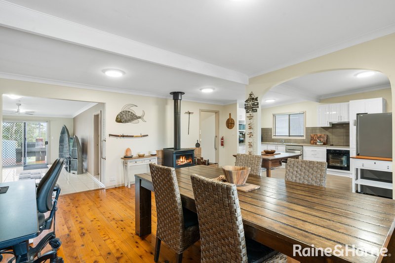 Photo - 61 Cornfield Parade, Fishermans Paradise NSW 2539 - Image 9