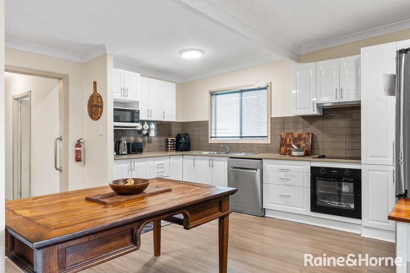Photo - 61 Cornfield Parade, Fishermans Paradise NSW 2539 - Image 11
