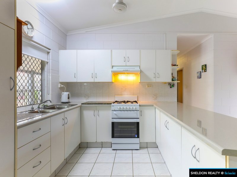 Photo - 61 Cottesloe Drive, Kewarra Beach QLD 4879 - Image 11