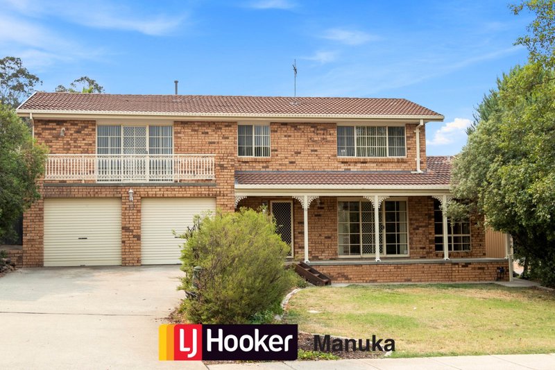 61 Crest Park Parade, Queanbeyan NSW 2620