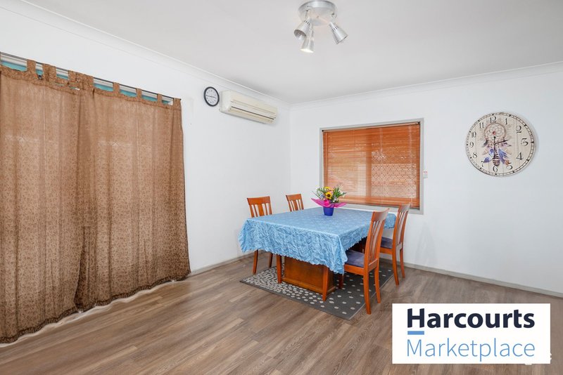 Photo - 61 Crocus Street, Inala QLD 4077 - Image 4