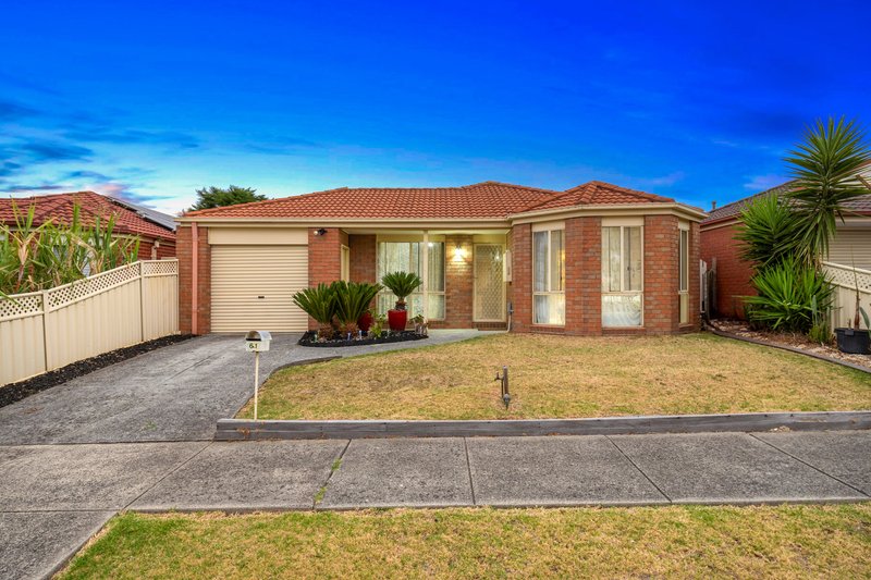 Photo - 61 Dartmoor Drive, Cranbourne East VIC 3977 - Image 24