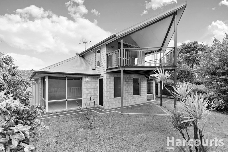 61 Darwin Terrace, Dudley Park WA 6210