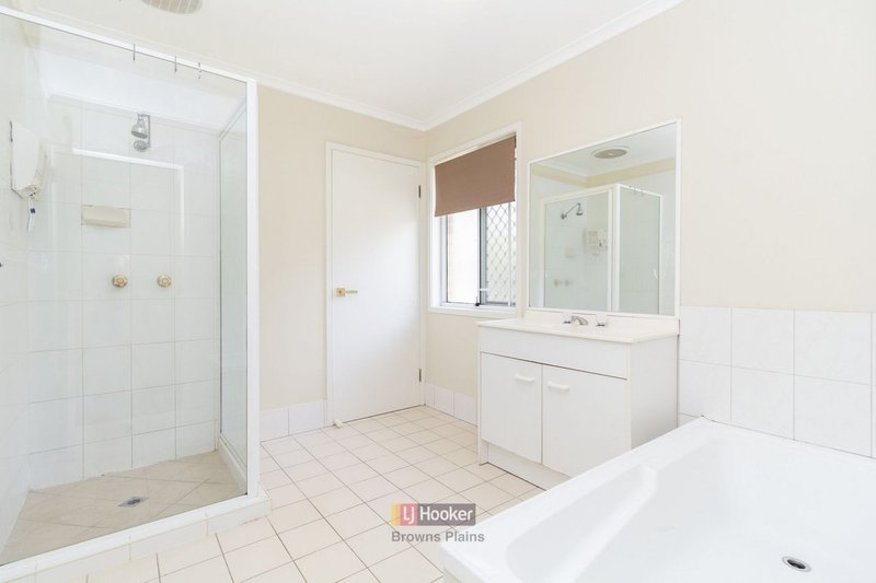 Photo - 61 Deborah Court, Munruben QLD 4125 - Image 2