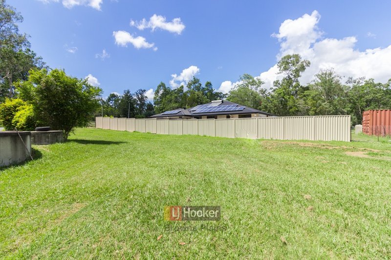 Photo - 61 Deborah Court, Munruben QLD 4125 - Image 3