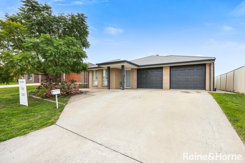Photo - 61 Denman Avenue, Kootingal NSW 2352 - Image 1