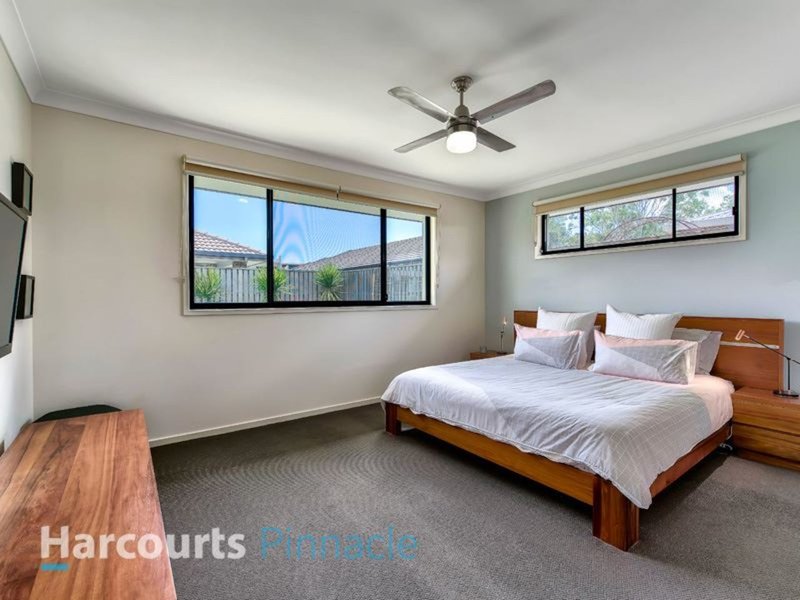 Photo - 61 Diamantina Crescent, Fitzgibbon QLD 4018 - Image 9