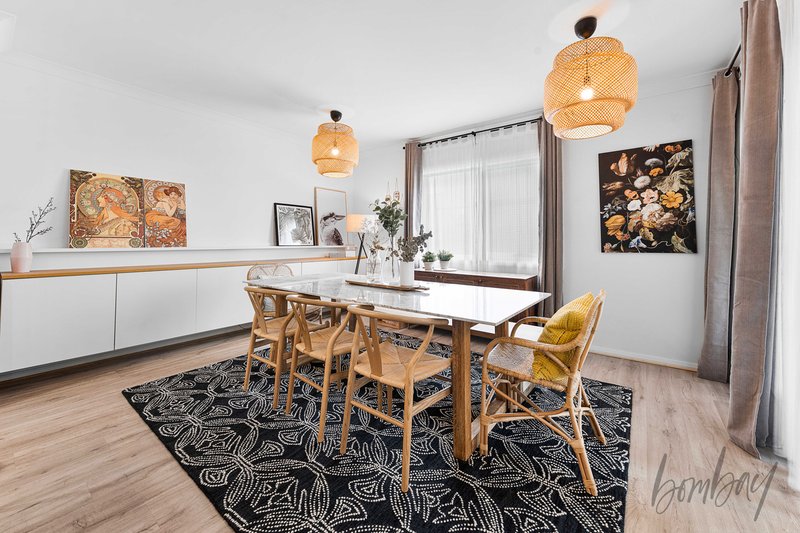 Photo - 61 Docker Circuit, Mickleham VIC 3064 - Image 8