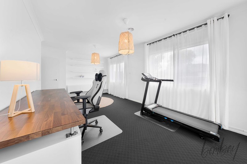 Photo - 61 Docker Circuit, Mickleham VIC 3064 - Image 16