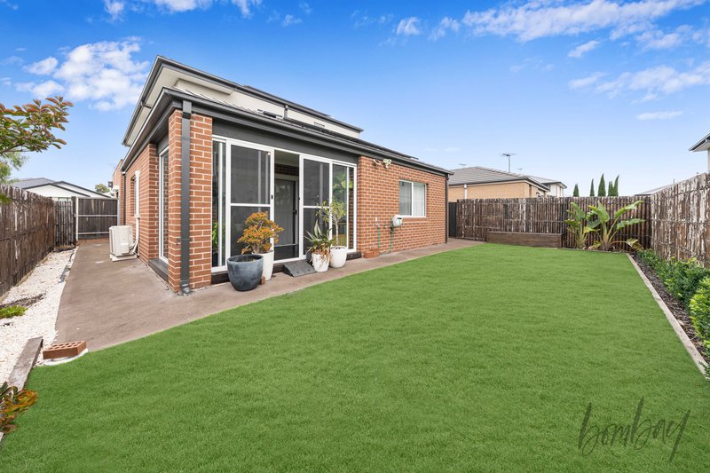 Photo - 61 Docker Circuit, Mickleham VIC 3064 - Image 21