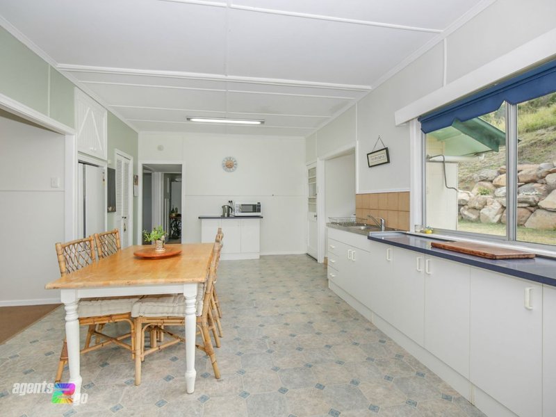 Photo - 61 Domans Road, Kanigan QLD 4570 - Image 13