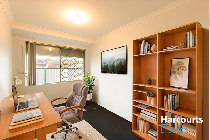 Photo - 61 Dongara Circle, Jane Brook WA 6056 - Image 15