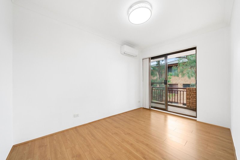 Photo - 6/1 Dudley Ave , Bankstown NSW 2200 - Image 4