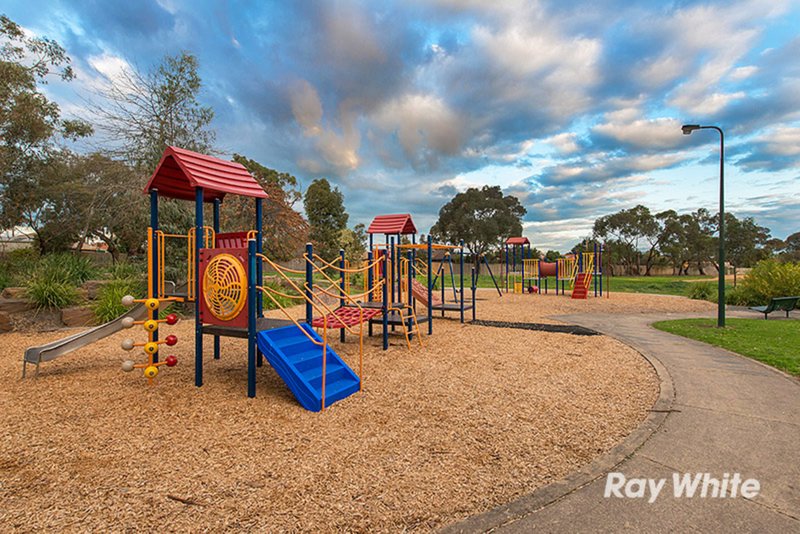 Photo - 61 Elizabeth Street, Cranbourne North VIC 3977 - Image 25