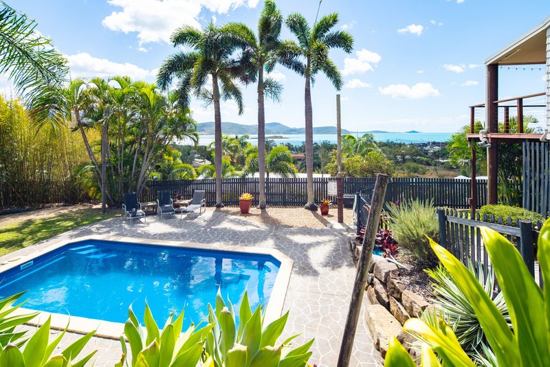 Photo - 61 Eshelby Drive, Cannonvale QLD 4802 - Image 5