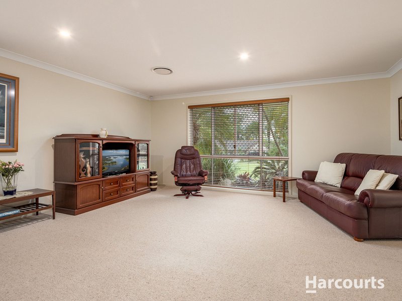 Photo - 61 Eucumbene Drive, Petrie QLD 4502 - Image 6