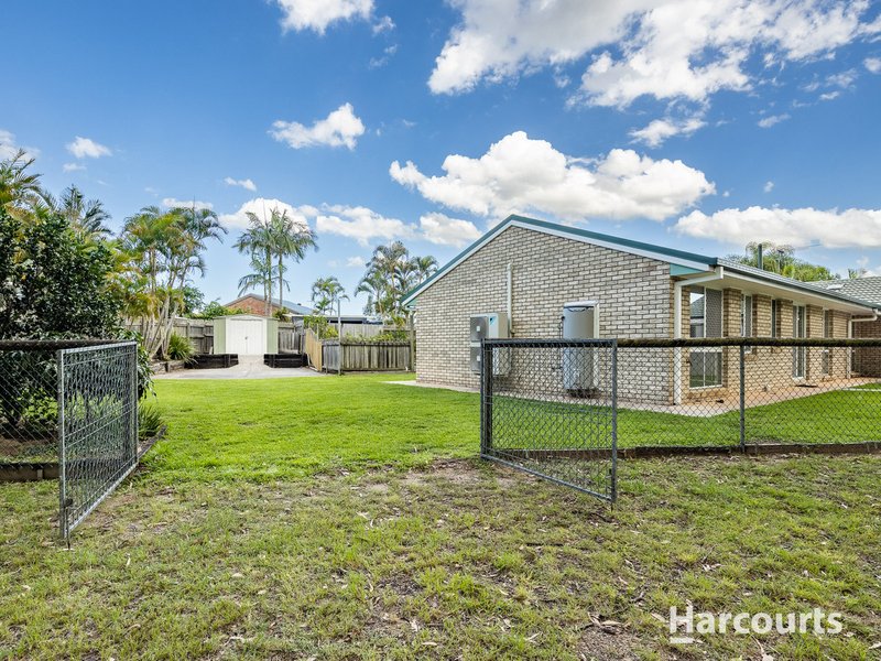 Photo - 61 Eucumbene Drive, Petrie QLD 4502 - Image 23