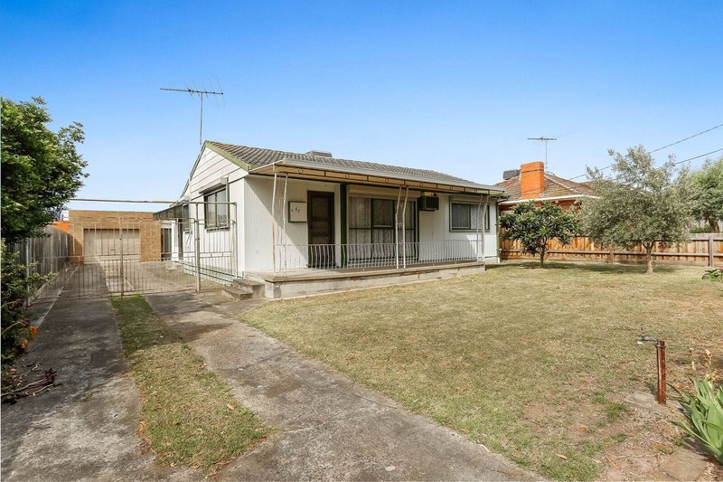 Photo - 61 Evell Street, Glenroy VIC 3046 - Image 1