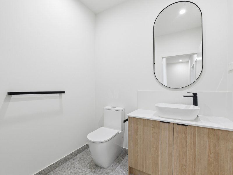 Photo - 61 Everbloom Crescent, Tarneit VIC 3029 - Image 21