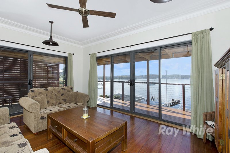 Photo - 61 Fishing Point Road, Rathmines NSW 2283 - Image 6