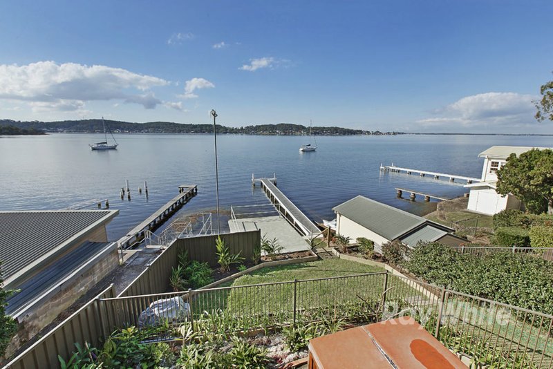 Photo - 61 Fishing Point Road, Rathmines NSW 2283 - Image 12