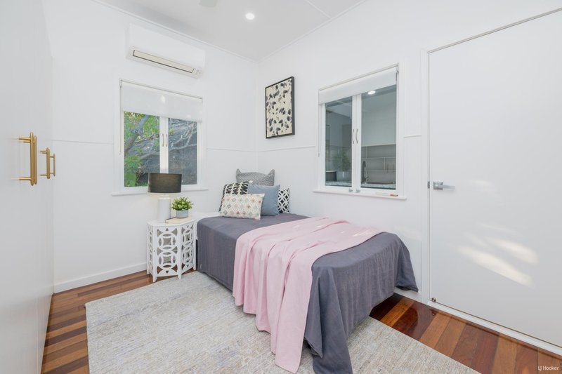 Photo - 61 Francis Street, West End QLD 4810 - Image 14