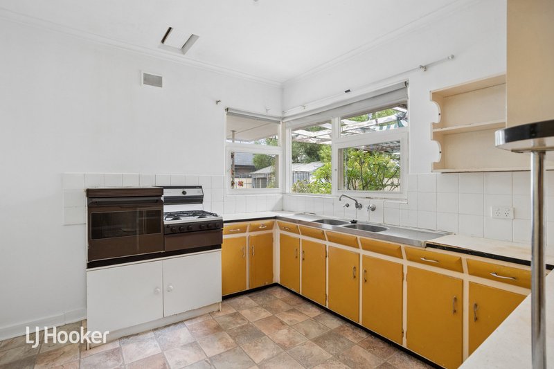Photo - 61 Fulham Park Drive, Lockleys SA 5032 - Image 11