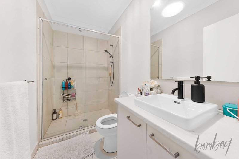 Photo - 61 Garrong Avenue, Wollert VIC 3750 - Image 10