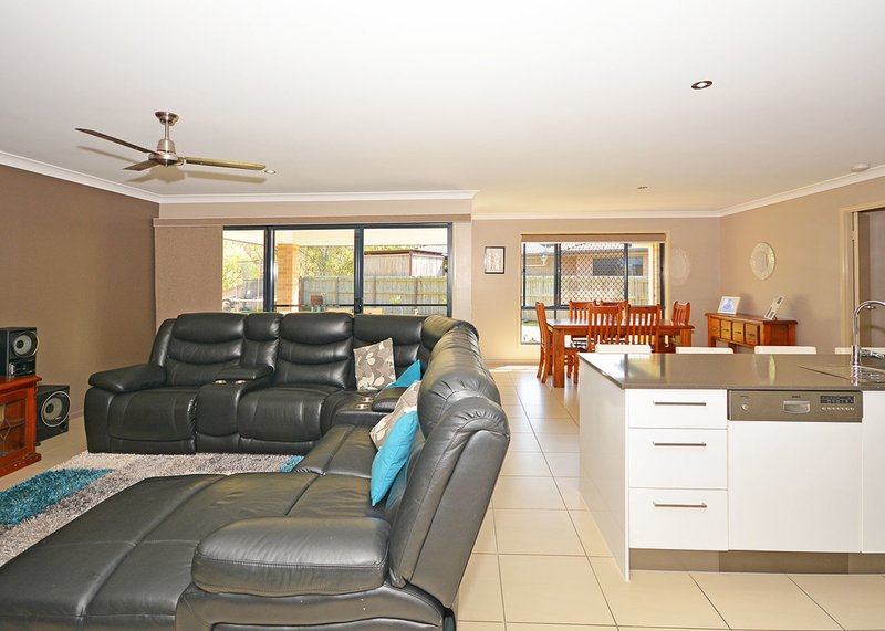 Photo - 61 Gilston Road, Wondunna QLD 4655 - Image 5