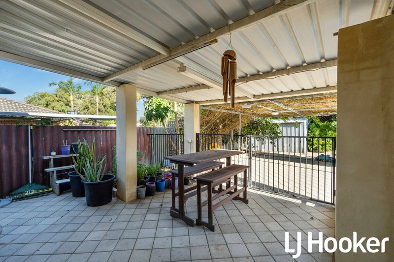 Photo - 61 Glyndebourne Avenue, Thornlie WA 6108 - Image 15