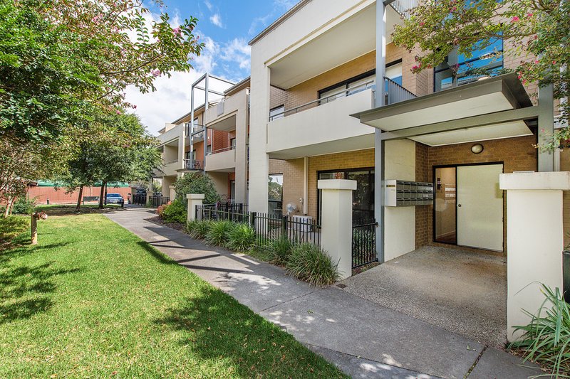 6/1 Greenfield Drive, Clayton VIC 3168