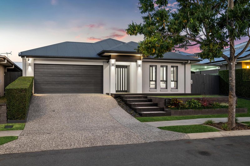 Photo - 61 Harmony Crescent, South Ripley QLD 4306 - Image 8