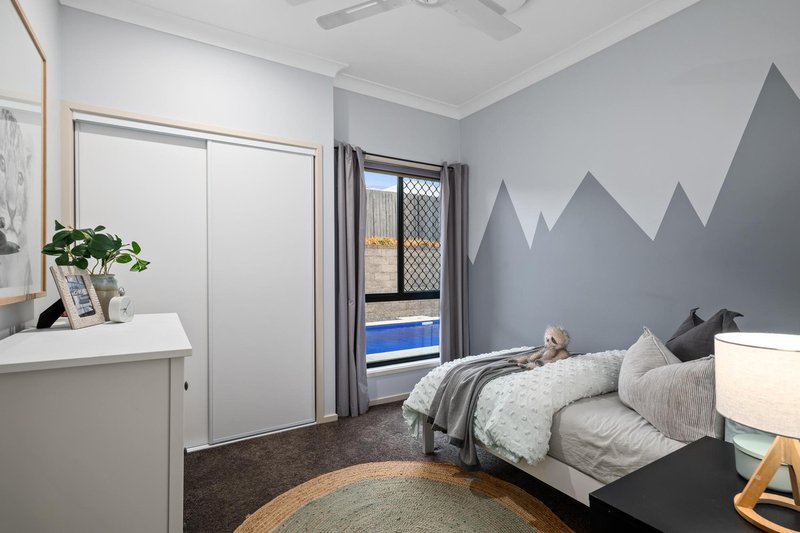 Photo - 61 Harmony Crescent, South Ripley QLD 4306 - Image 29