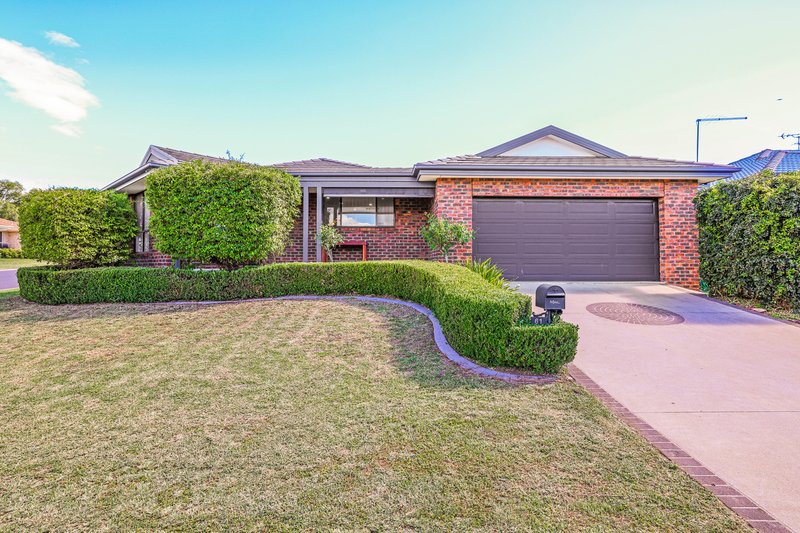 61 Harrier Parade, Tamworth NSW 2340