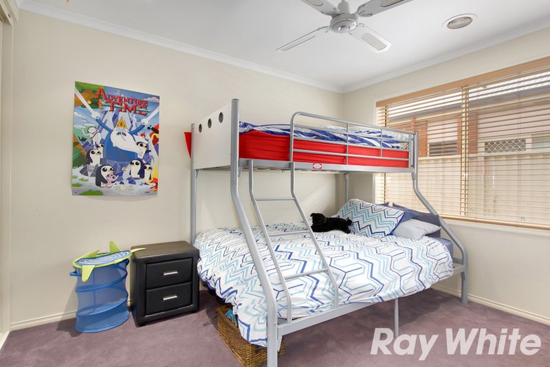 Photo - 61 Hartland Circuit, Pakenham VIC 3810 - Image 14