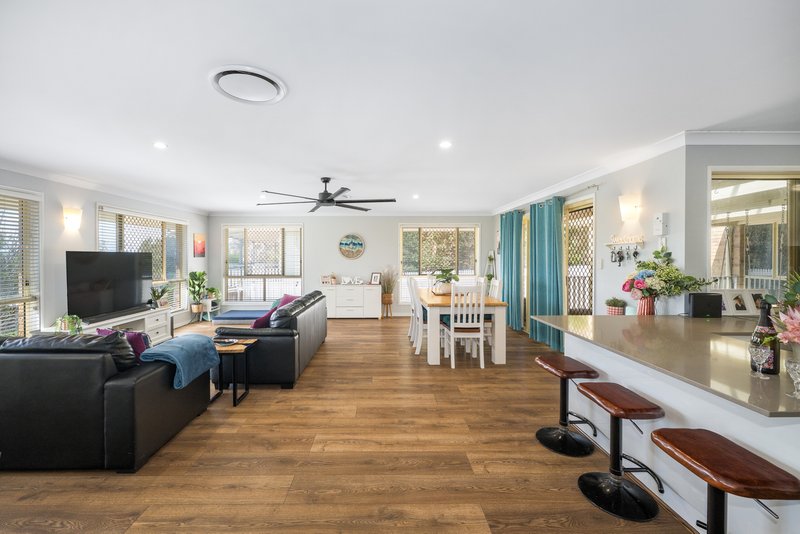 Photo - 61 Highlands Drive, Narangba QLD 4504 - Image 3