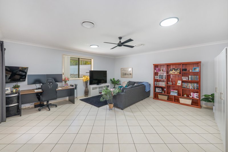 Photo - 61 Highlands Drive, Narangba QLD 4504 - Image 7