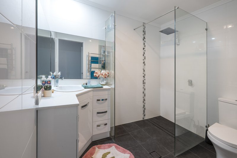 Photo - 61 Highlands Drive, Narangba QLD 4504 - Image 14