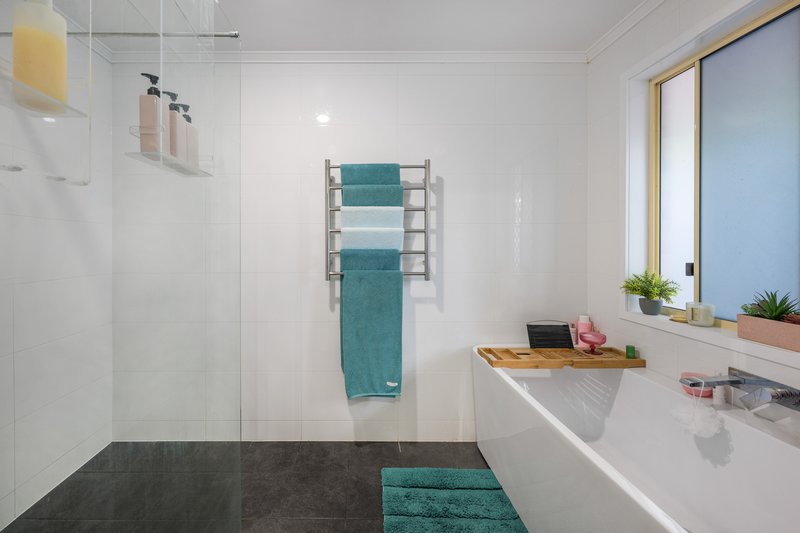 Photo - 61 Highlands Drive, Narangba QLD 4504 - Image 20