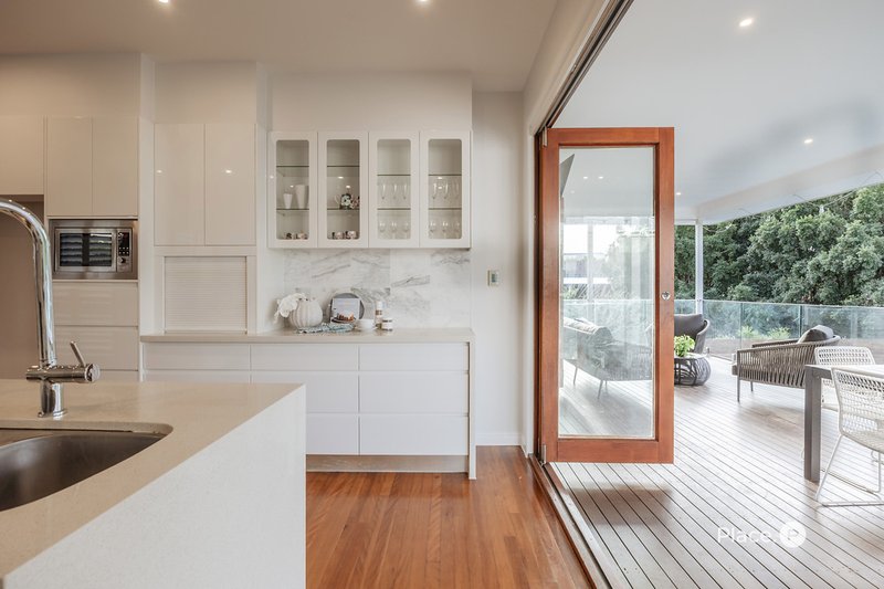 Photo - 61 Highlands Street, Wavell Heights QLD 4012 - Image 8