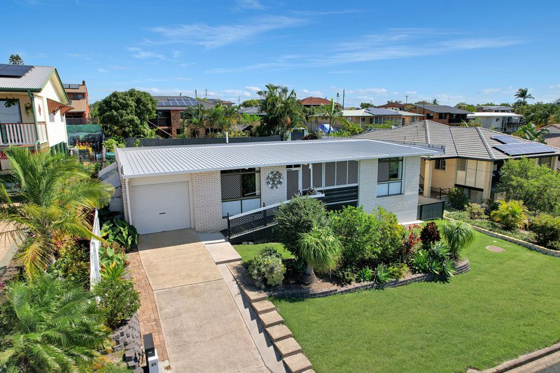 Photo - 61 Hillcrest Avenue, Scarness QLD 4655 - Image 15