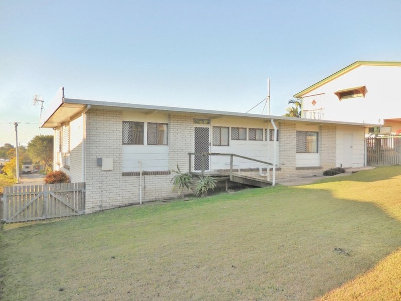 Photo - 61 Hillcrest Avenue, Scarness QLD 4655 - Image 26