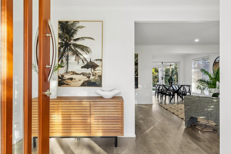 Photo - 61 Hooper Crescent, Tewantin QLD 4565 - Image 2