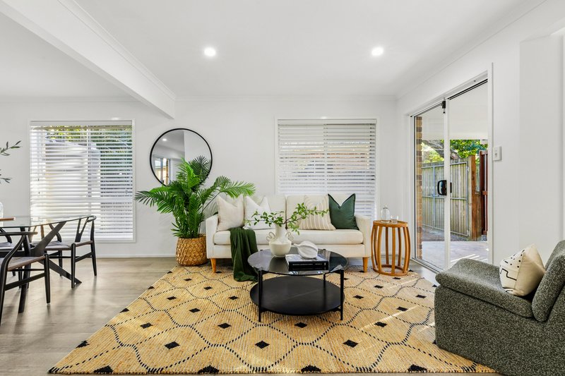 Photo - 61 Hooper Crescent, Tewantin QLD 4565 - Image 3