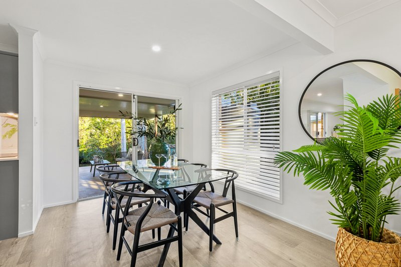 Photo - 61 Hooper Crescent, Tewantin QLD 4565 - Image 4