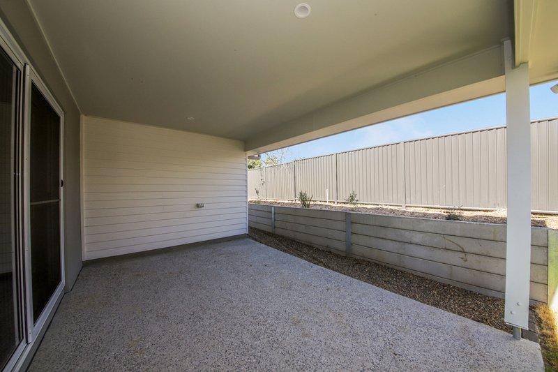 Photo - 61 Ironwood Circuit, Brassall QLD 4305 - Image 12