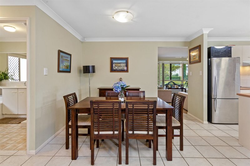 Photo - 61 Jason Street, Sinnamon Park QLD 4073 - Image 7