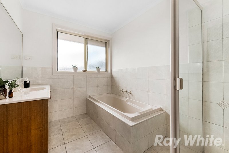 Photo - 61 Jells Road, Wheelers Hill VIC 3150 - Image 8